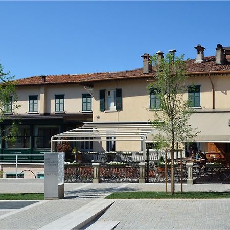 Albergo Della Torre Чернобио Екстериор снимка