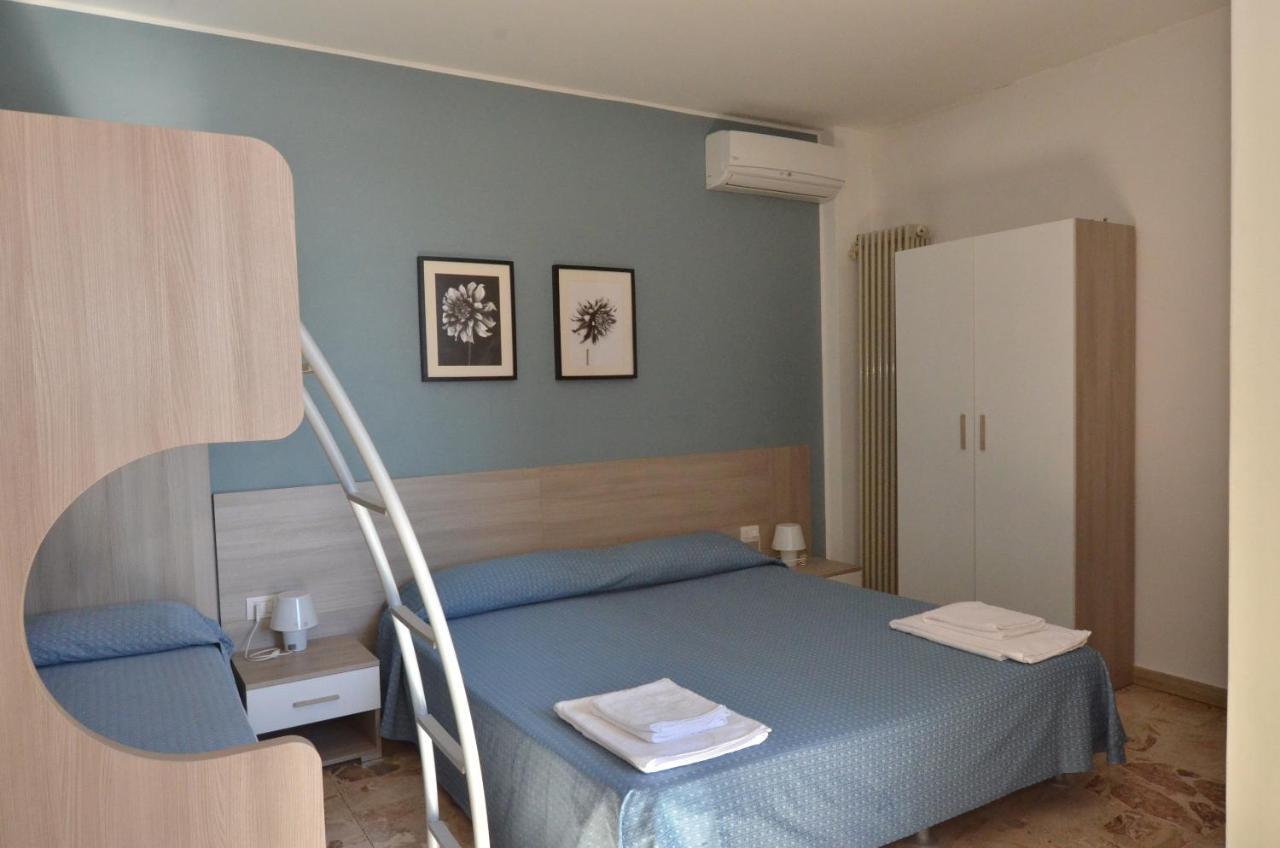 Albergo Della Torre Чернобио Екстериор снимка