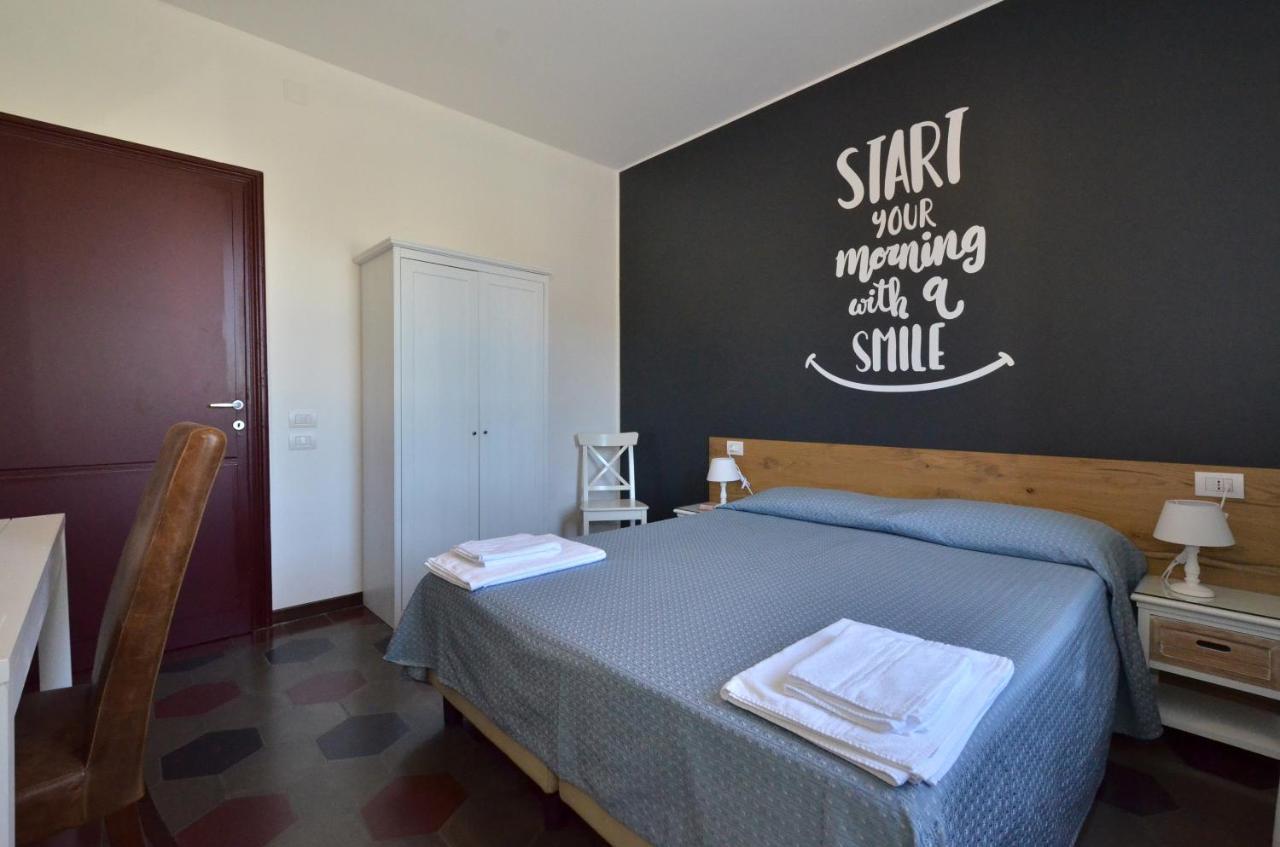 Albergo Della Torre Чернобио Екстериор снимка